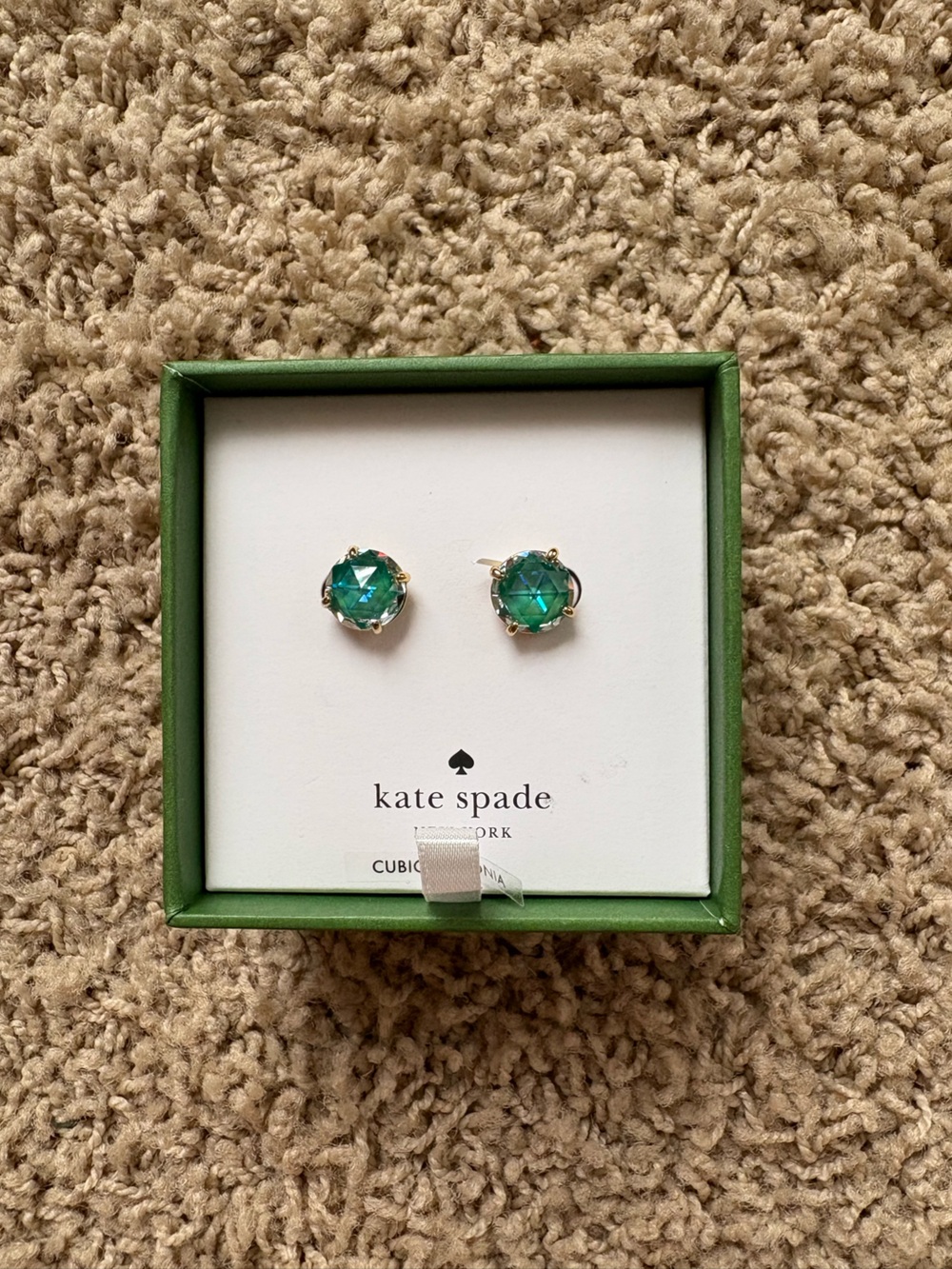 kate spade emerald green crystal stud earrings